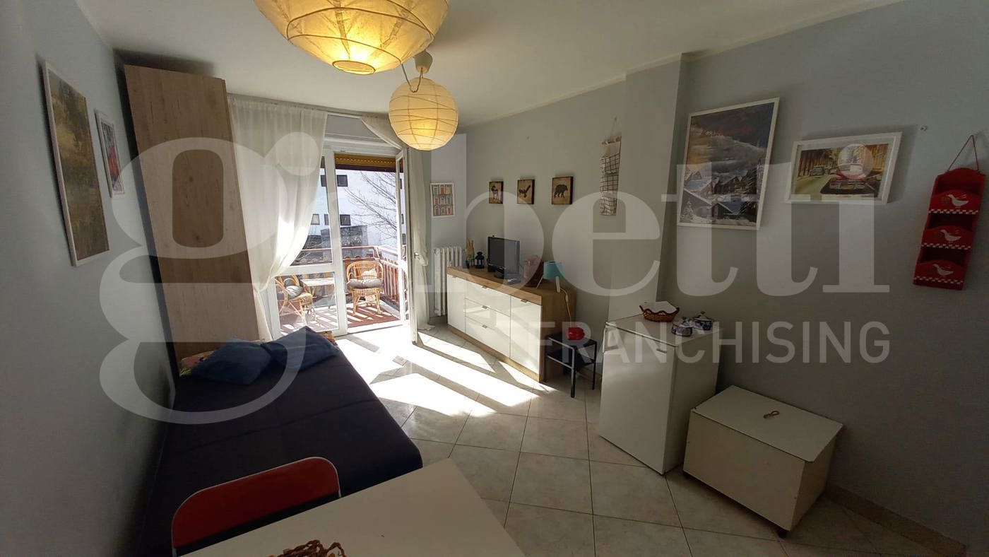 Monolocale arredato in affitto a Bardonecchia