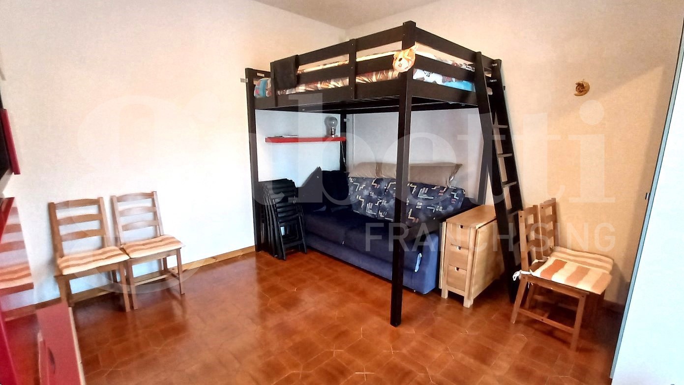 Monolocale arredato in affitto a Oulx