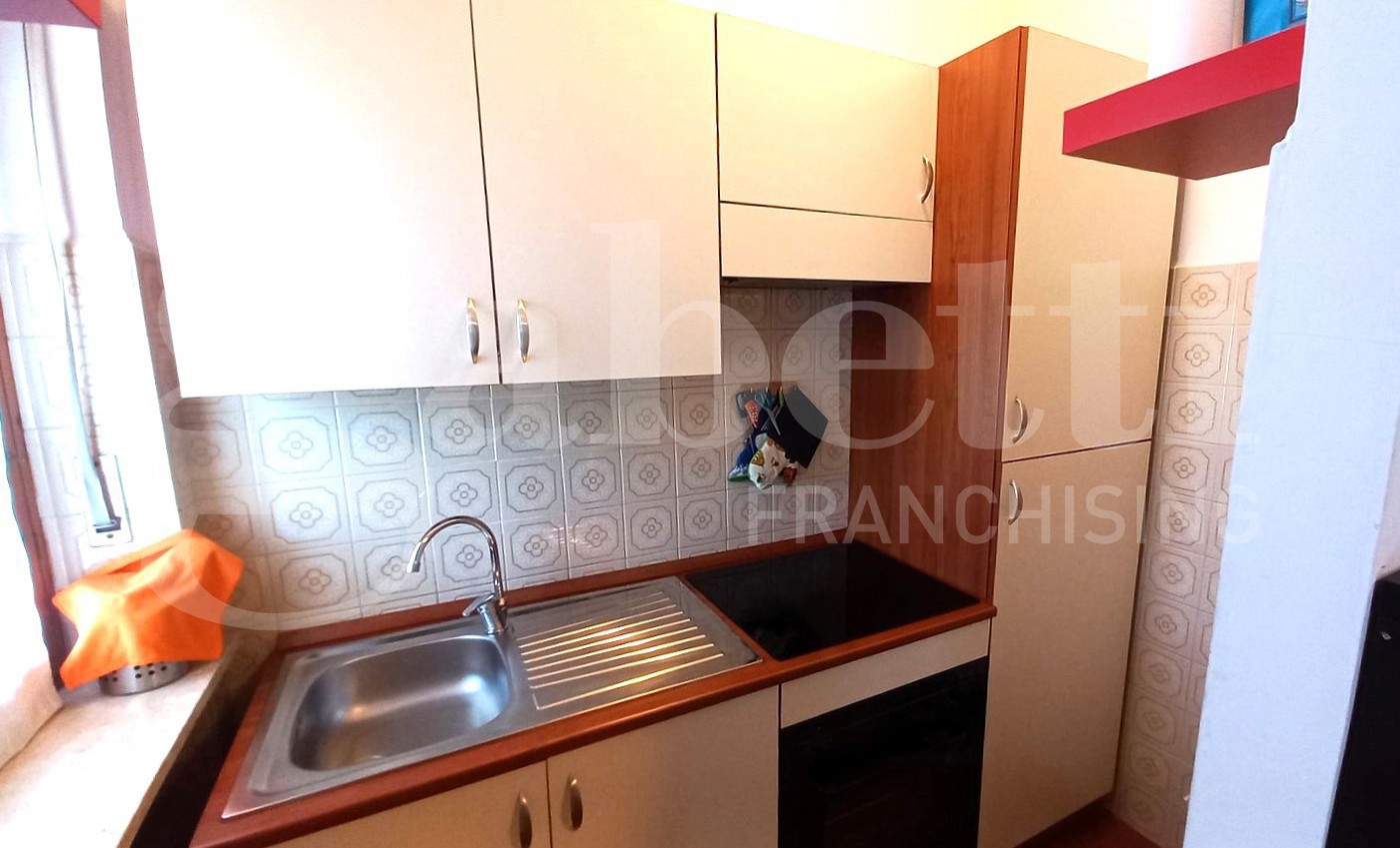 Monolocale arredato in affitto a Oulx