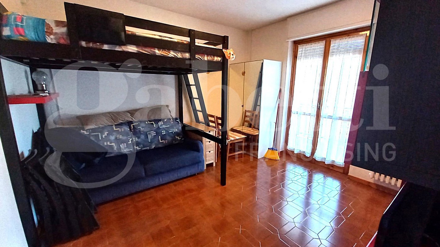 Monolocale arredato in affitto a Oulx