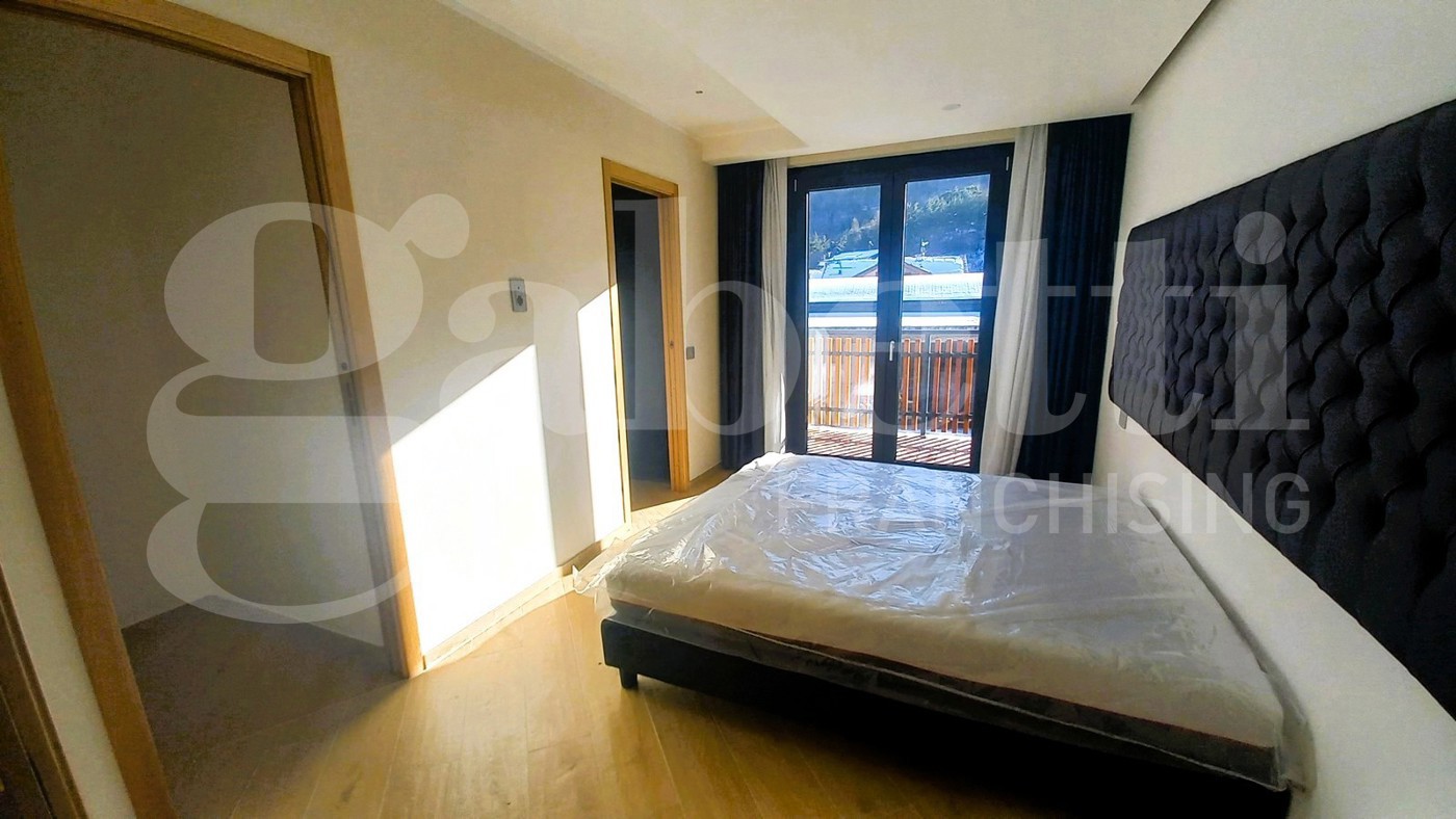 Trilocale ristrutturato a Oulx