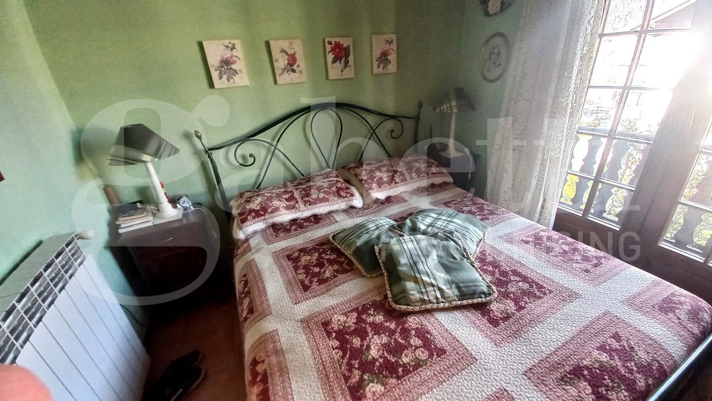 Quadrilocale con giardino a Oulx