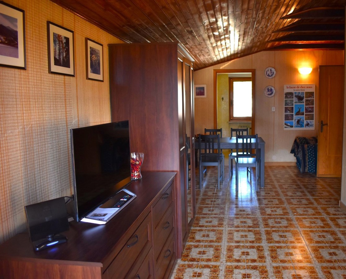 Monolocale arredato in affitto a Oulx