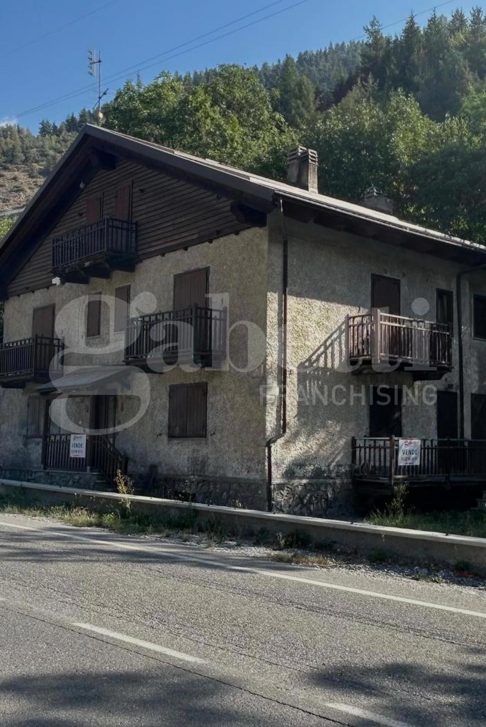Appartamento da ristrutturare a Bardonecchia