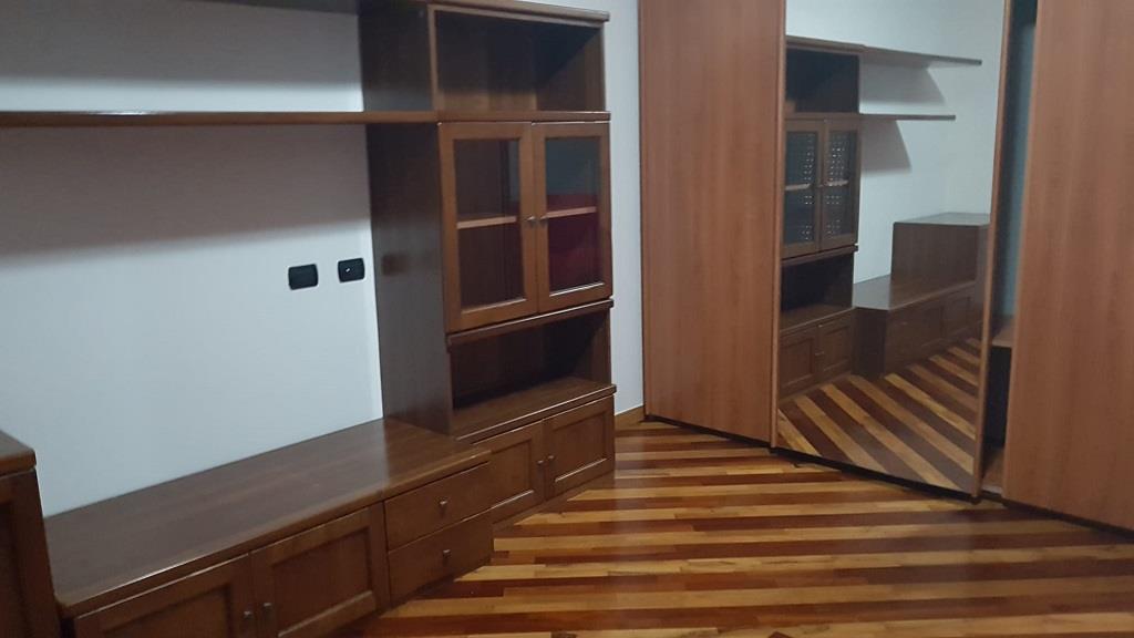 Appartamento arredato in affitto, Piacenza viale dante
