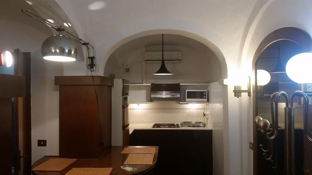 Appartamento arredato in affitto, Piacenza centro