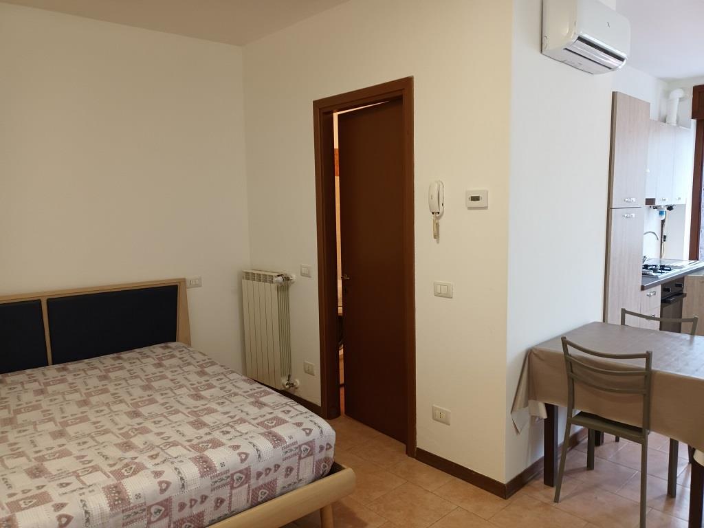 Appartamento arredato in affitto, Piacenza farnesiana