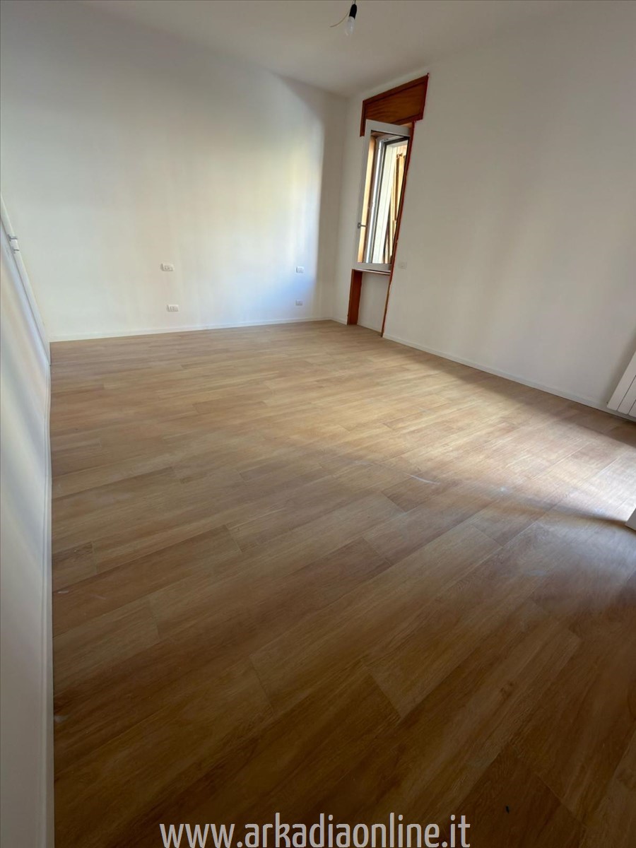 Appartamento con box a Piacenza