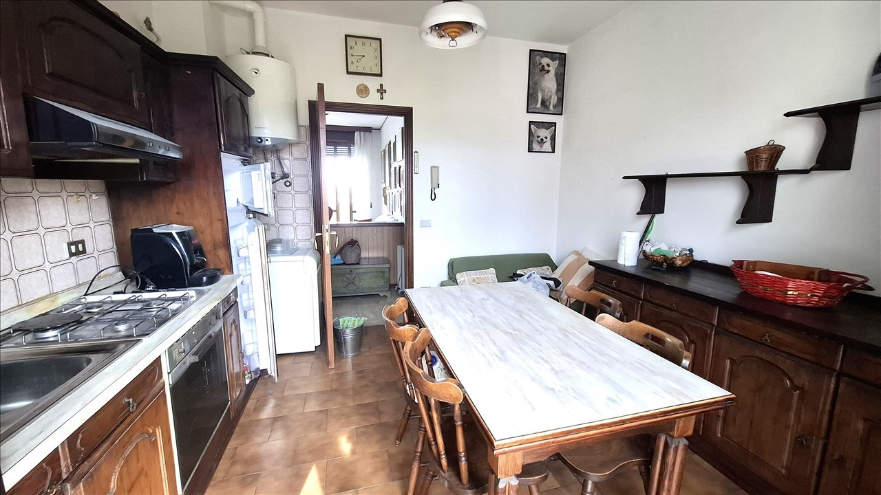 Appartamento con box a Gragnano Trebbiense