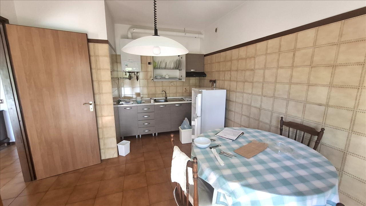 Appartamento con box a Agazzano