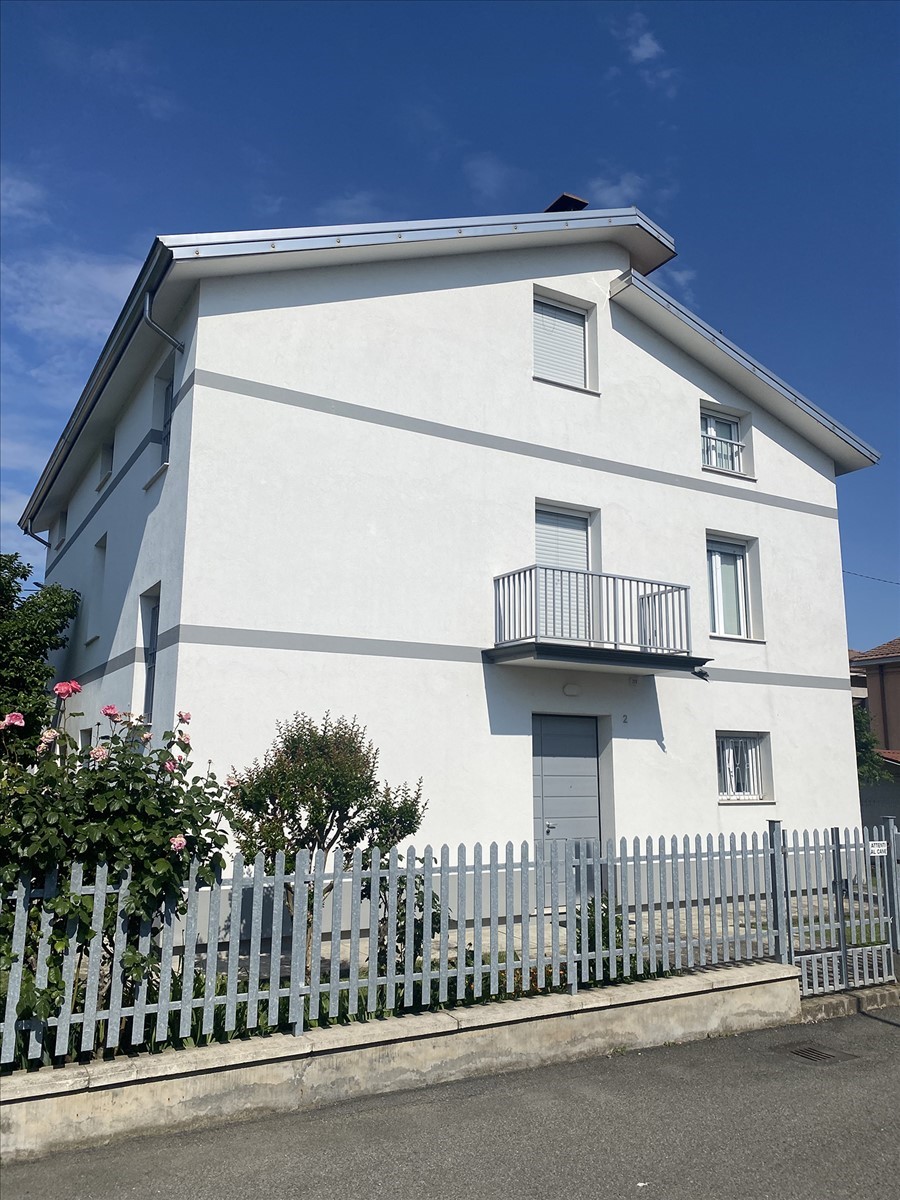 Casa indipendente con giardino, Pontenure valconasso