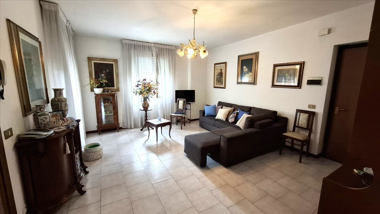 Appartamento con box, Rivergaro niviano