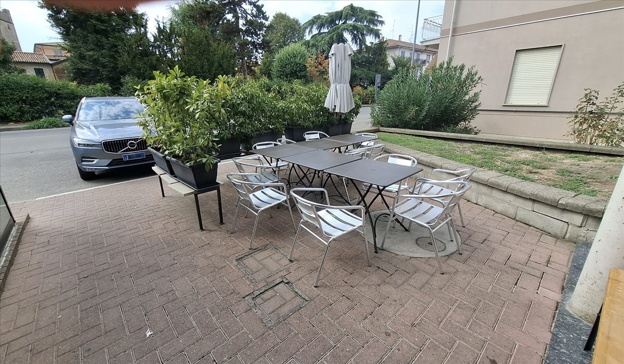 Negozio in vendita a San Giorgio Piacentino