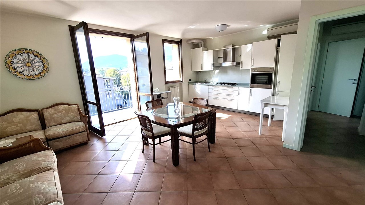 Appartamento in vendita a Rivergaro