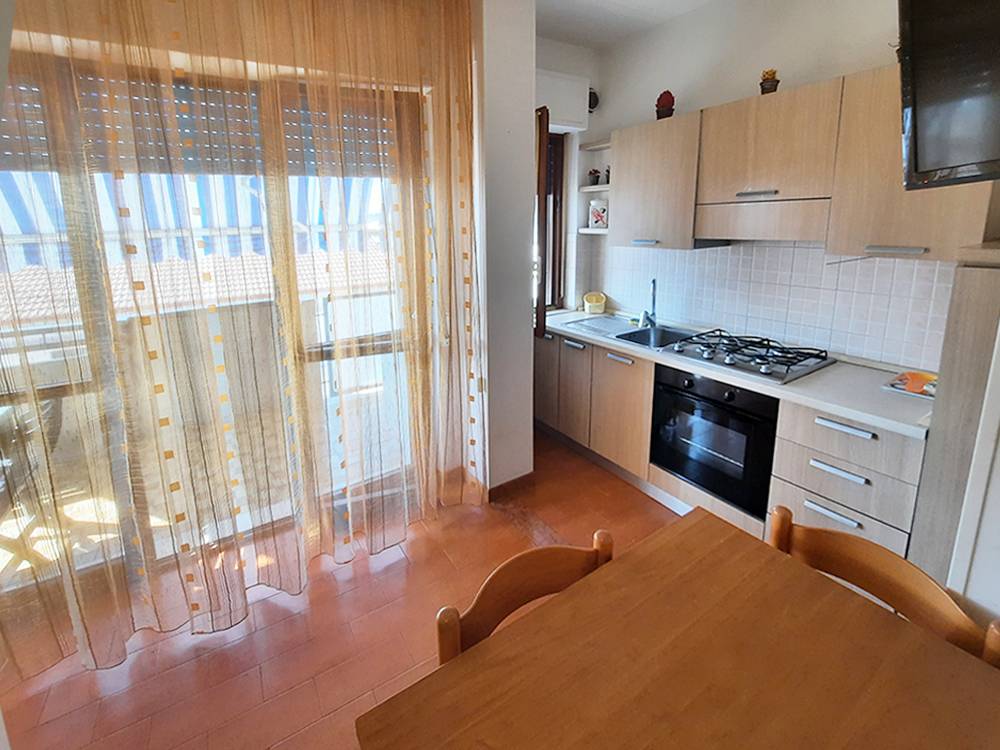 Appartamento in vendita a Alba Adriatica, Zona Mare