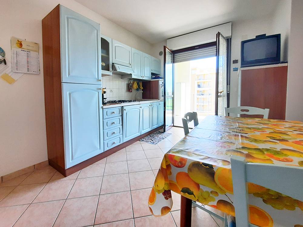 Appartamento in vendita a Alba Adriatica, Zona Mare