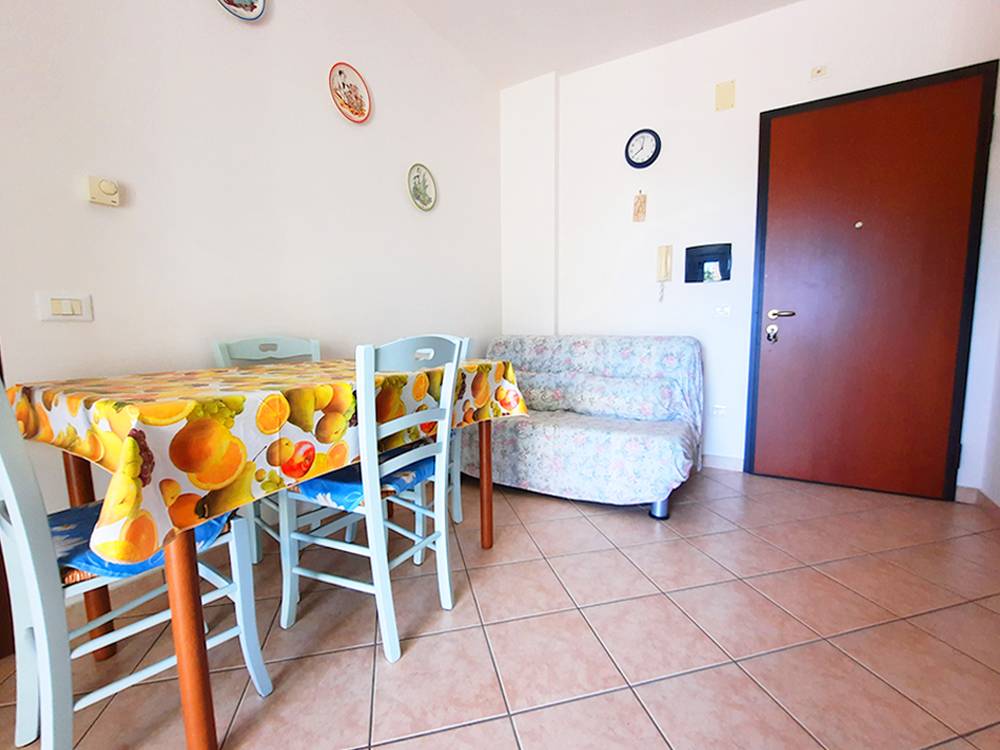 Appartamento in vendita a Alba Adriatica, Zona Mare