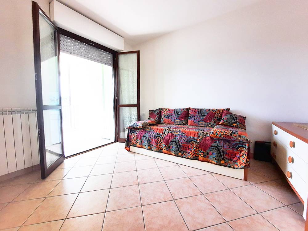 Appartamento in vendita a Alba Adriatica, Zona Mare