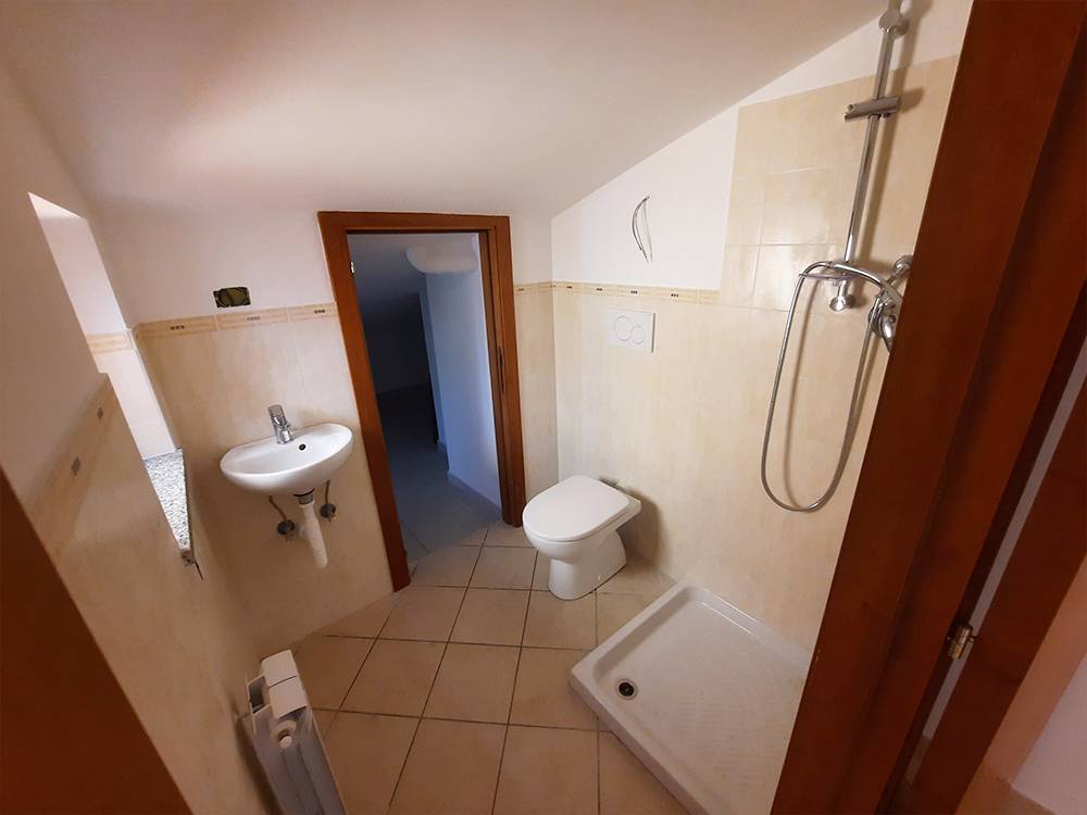 Appartamento in vendita a Alba Adriatica, Zona Mare