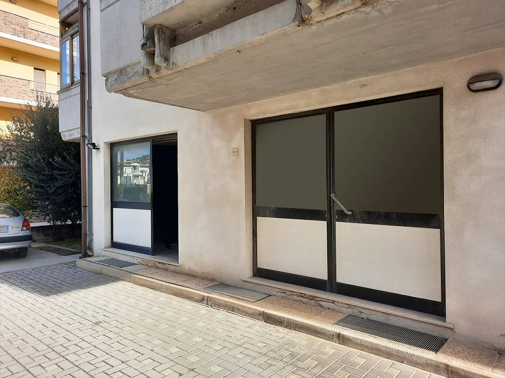 Deposito in vendita a Tortoreto, Tortoreto Lido