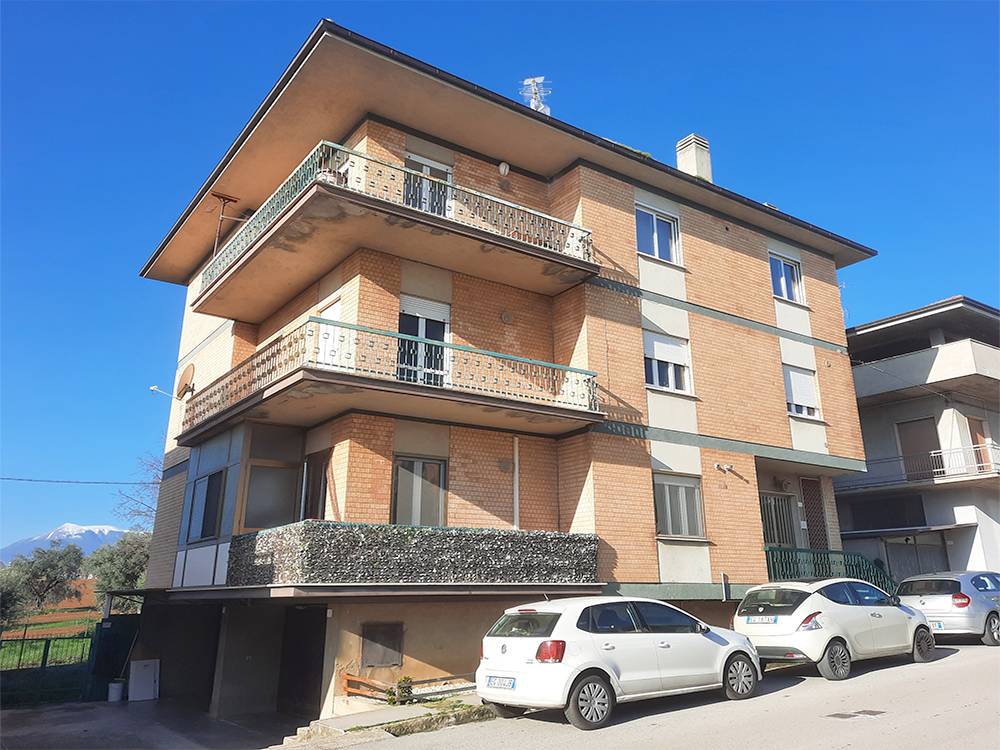 Appartamento in vendita a Nereto