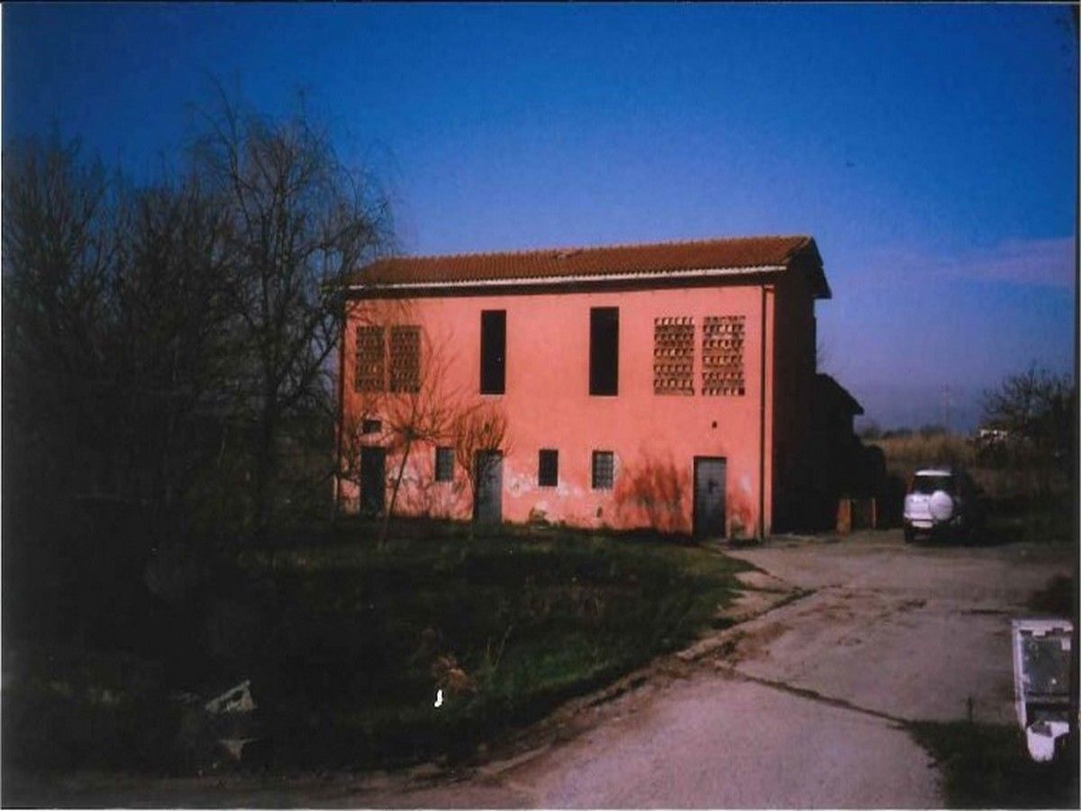 Stabile/Palazzo con giardino a Monsummano Terme
