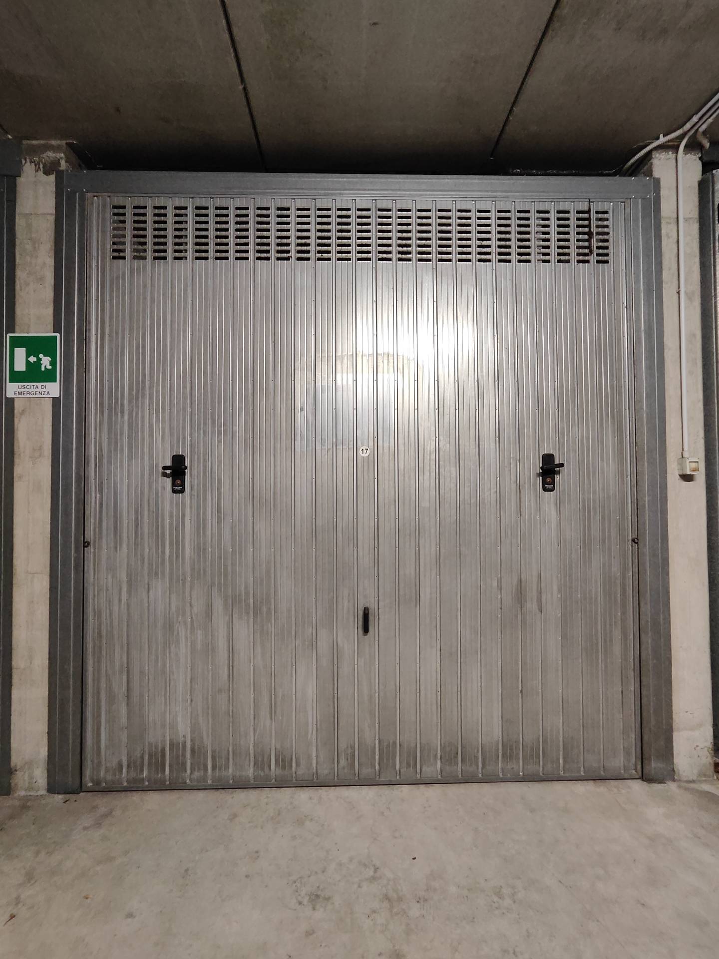 Box/Garage 32mq in vendita a Cairo Montenotte