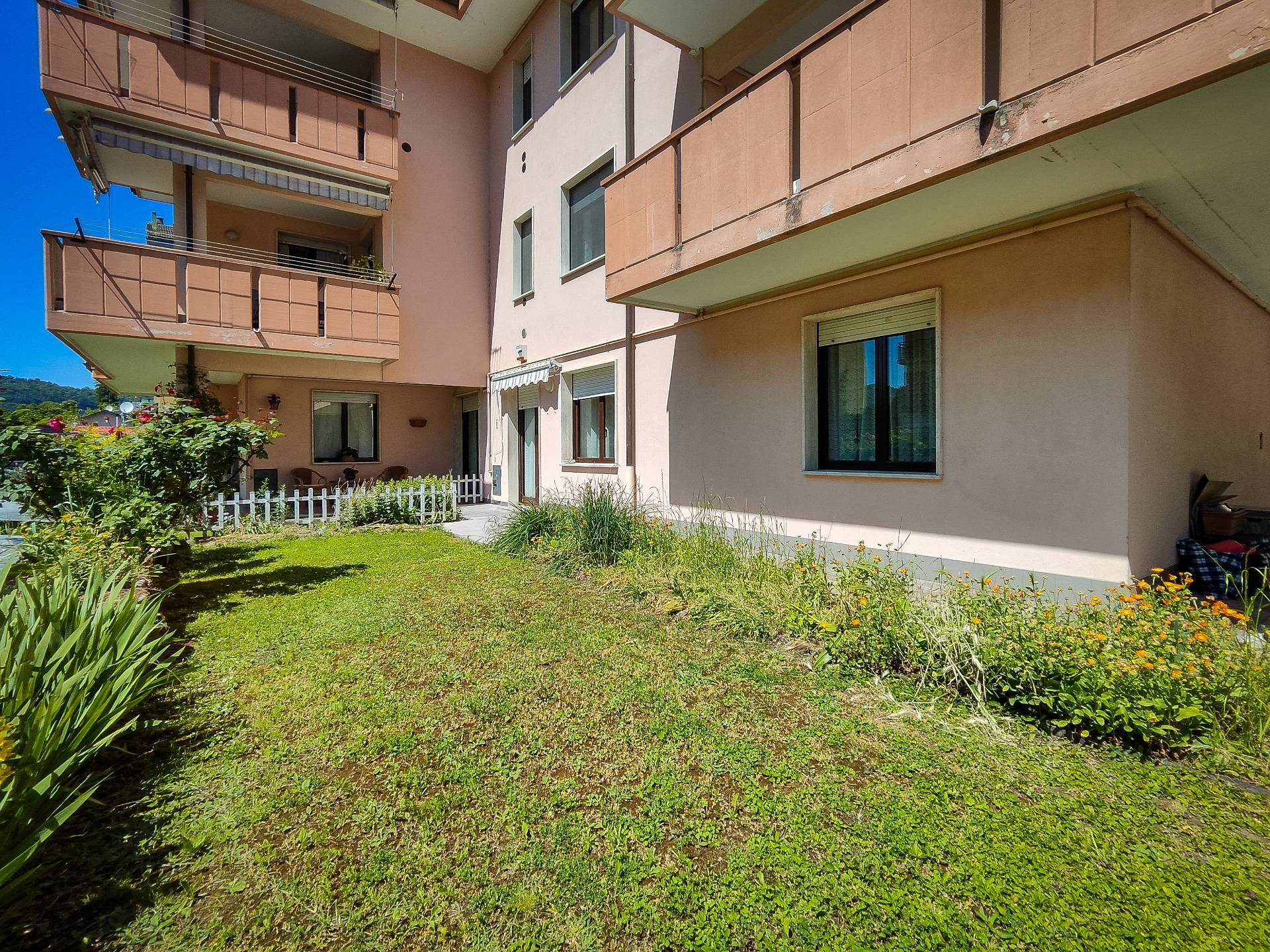 appartamento con giardino in vendita a Millesimo