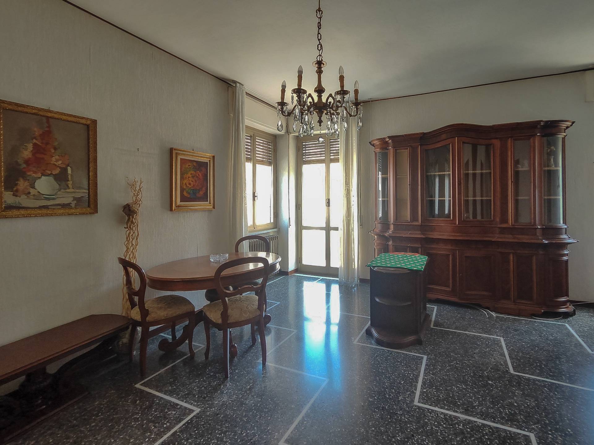 Villa bifamigliare in vendita a Cairo Montenotte