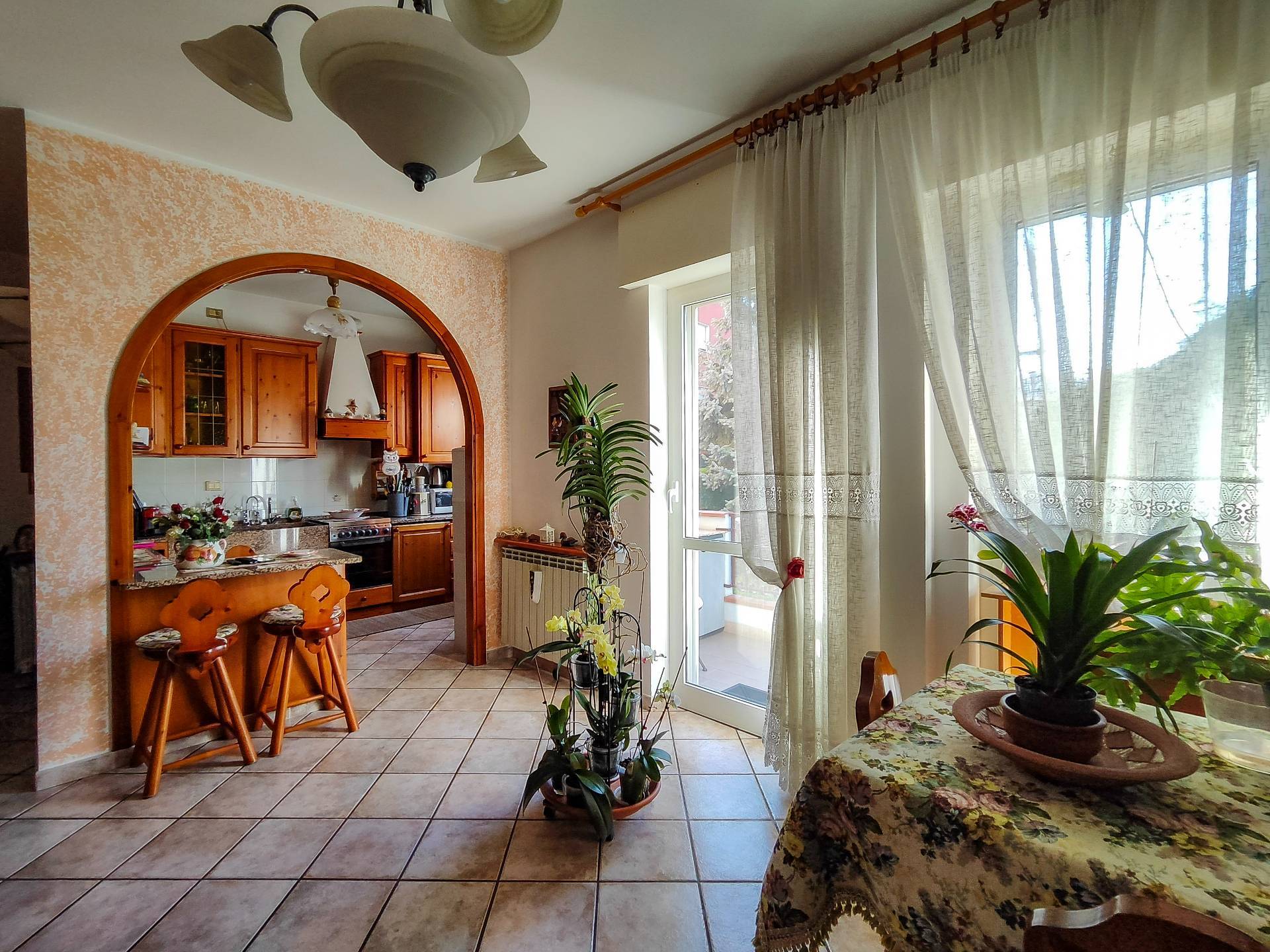 appartamento con giardino in vendita a Cairo Montenotte