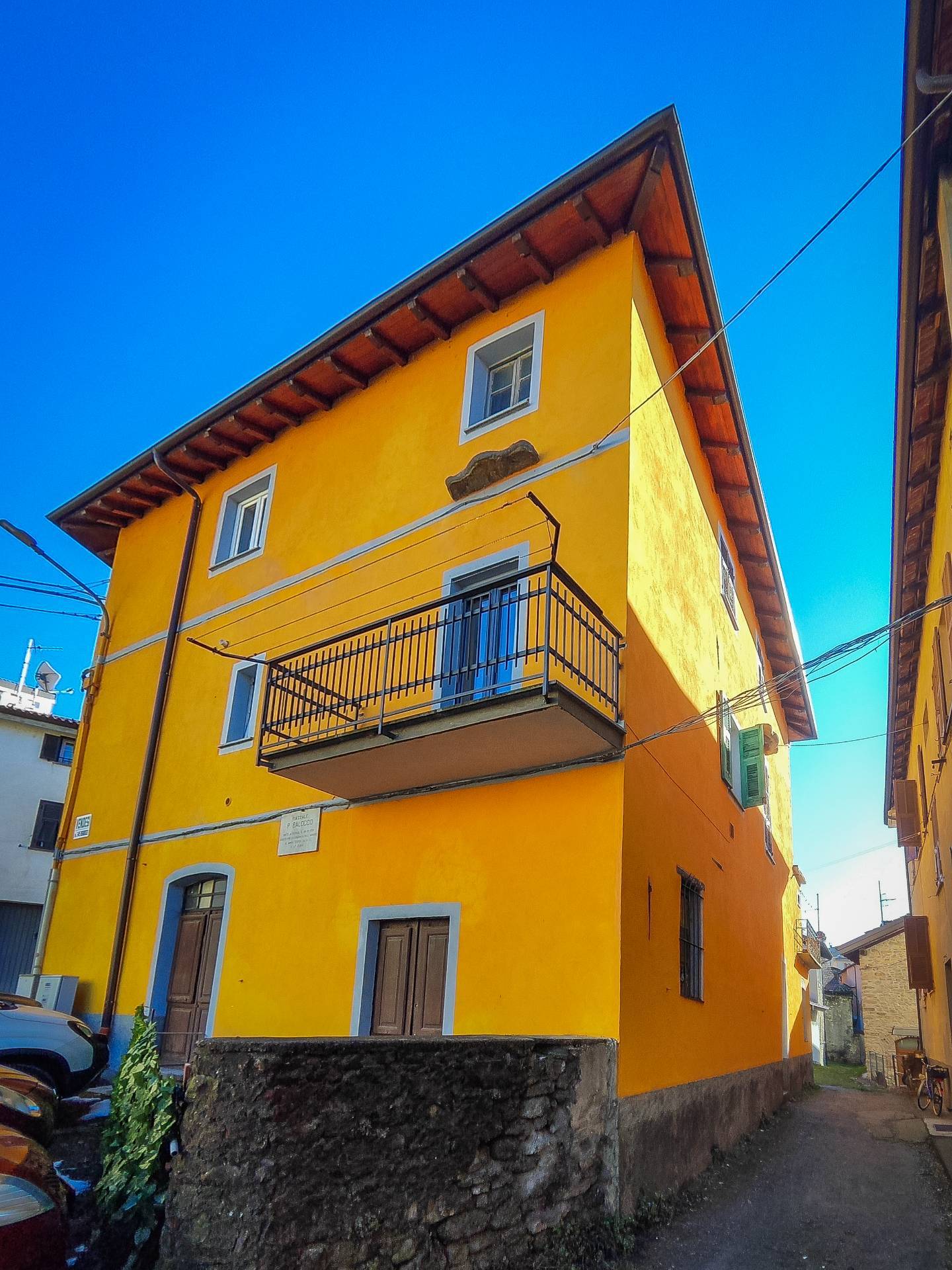 Casa Semindipendente in vendita a Cengio