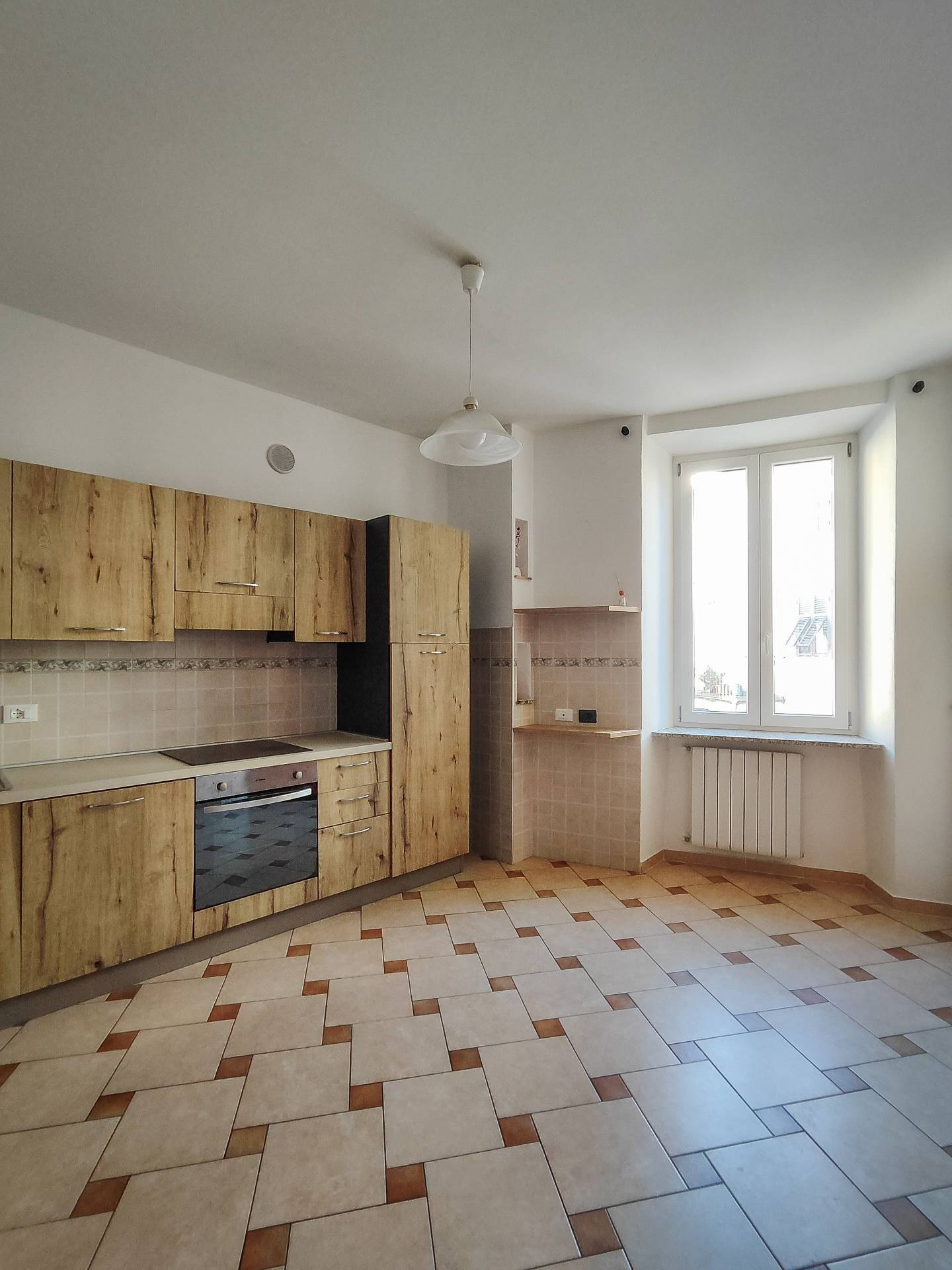 Casa Semindipendente in vendita a Cengio