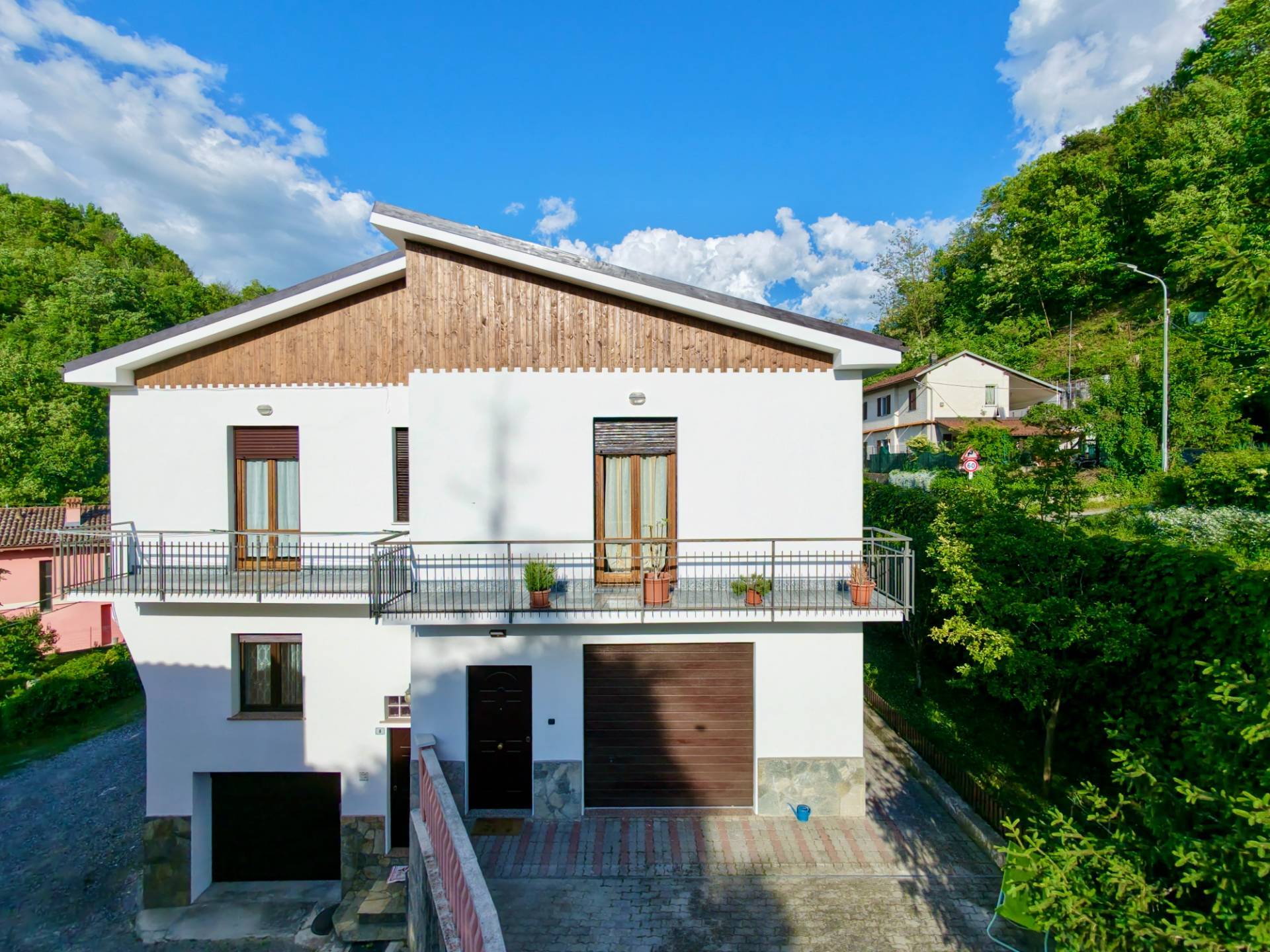Villetta bifamigliare in vendita a Dego
