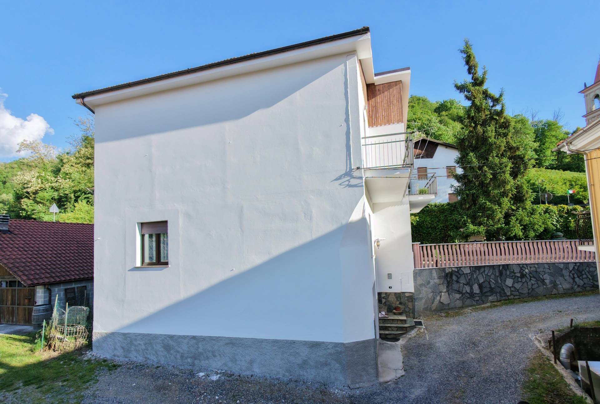 Villetta bifamigliare in vendita a Dego
