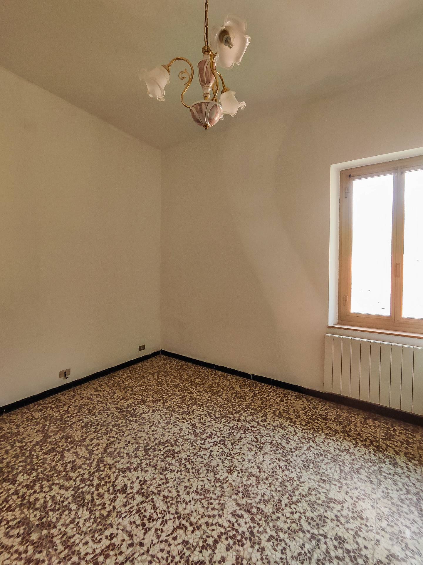 Appartamento in quadrifamigliare in vendita a Dego
