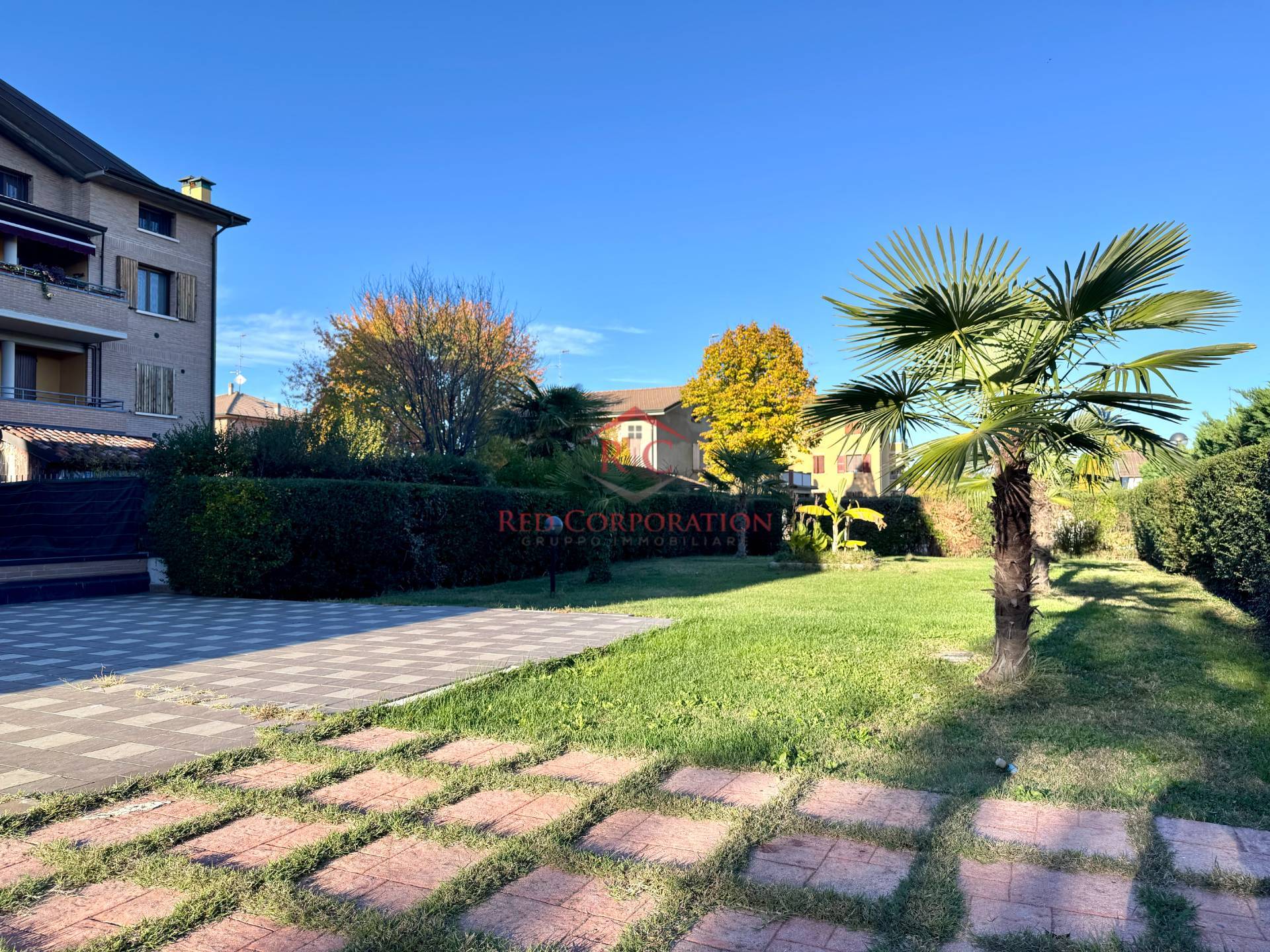 App.to con giardino in vendita a Reggio nell'Emilia, S. Bartolomeo