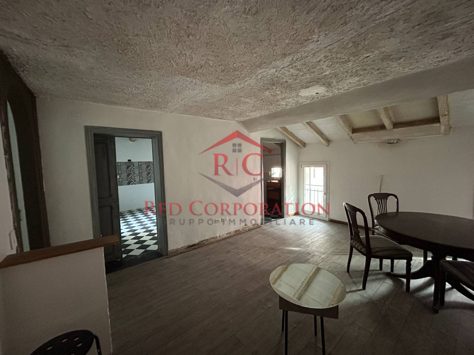 Appartamento in vendita a Reggio nell'Emilia, Centro storico