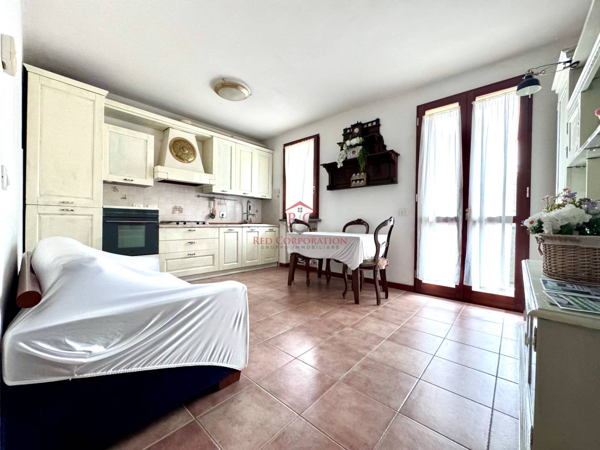 Appartamento in vendita a Albinea, Albinea