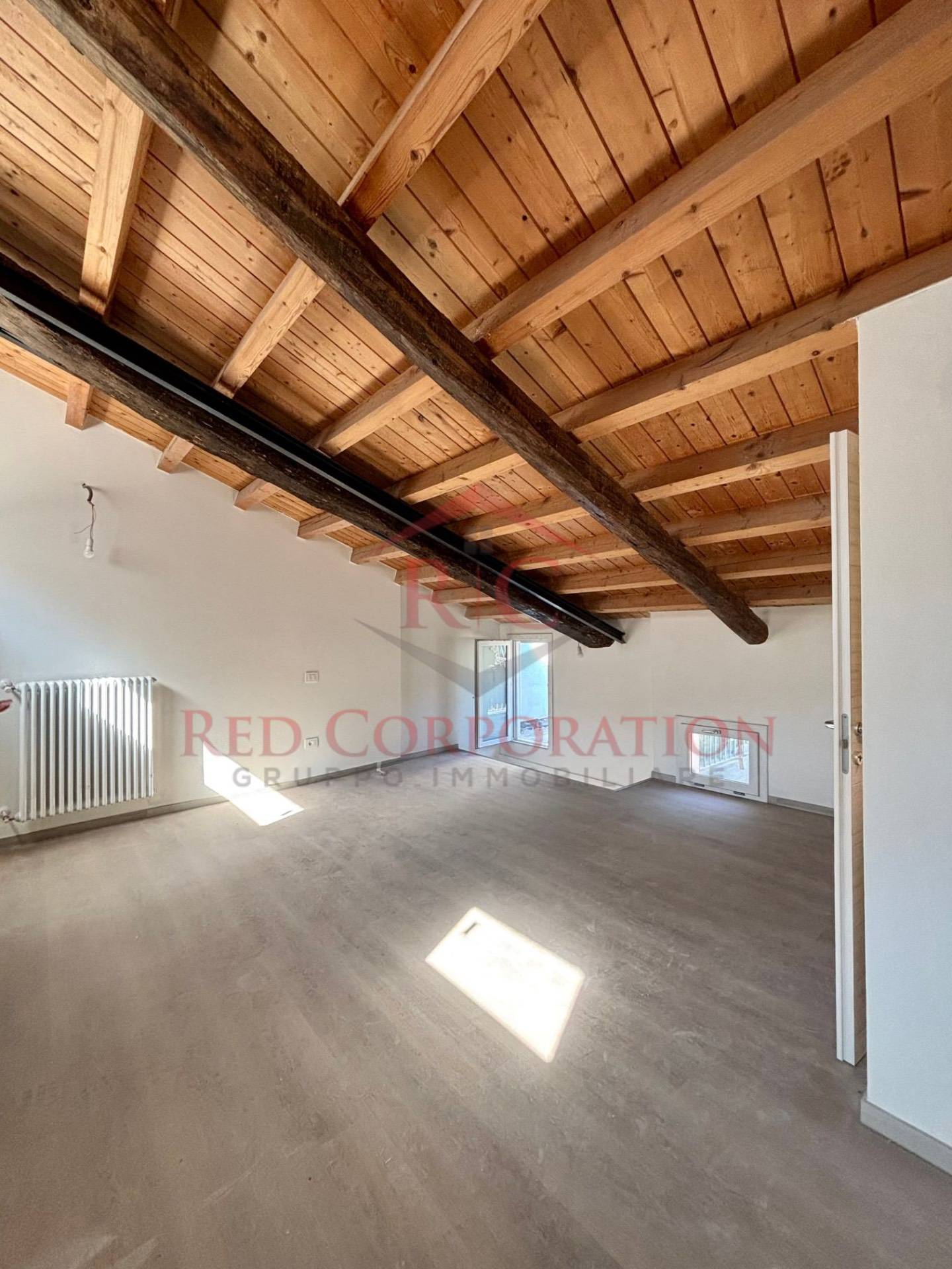 Appartamento in vendita a Reggio nell'Emilia, Centro storico