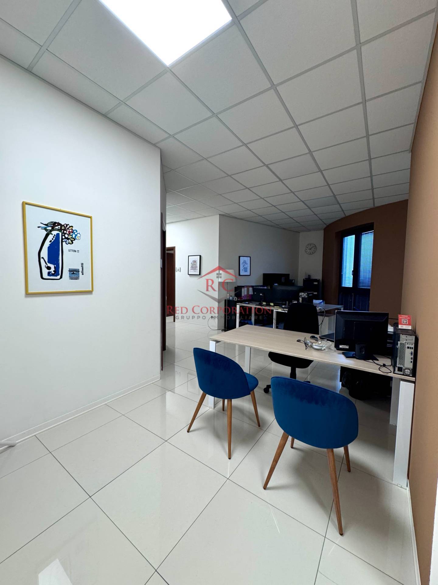 Ufficio in vendita a Reggio nell'Emilia, Pieve Modolena