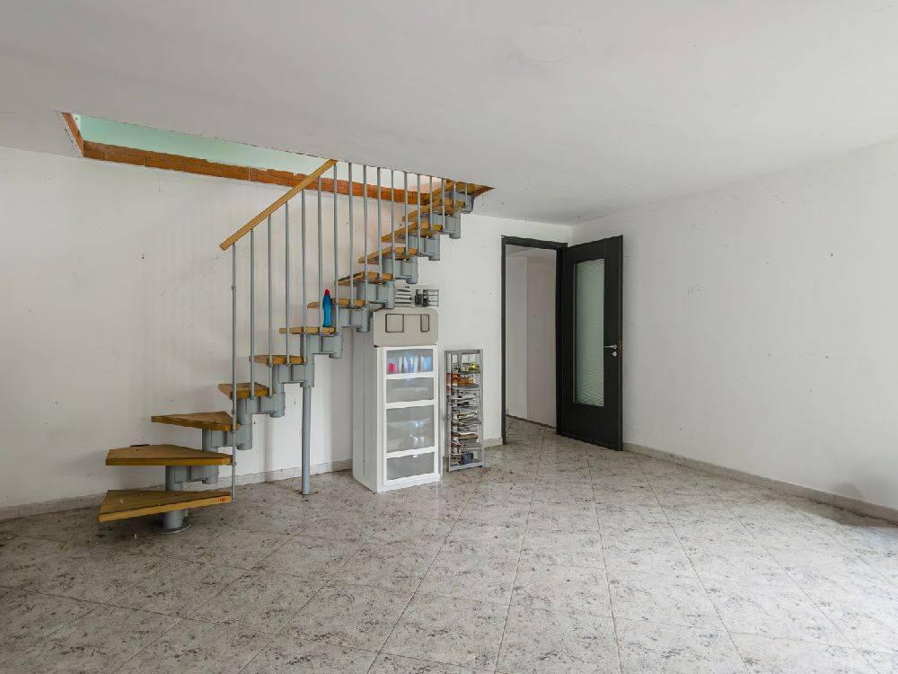 Rustico con giardino a Cavagnolo