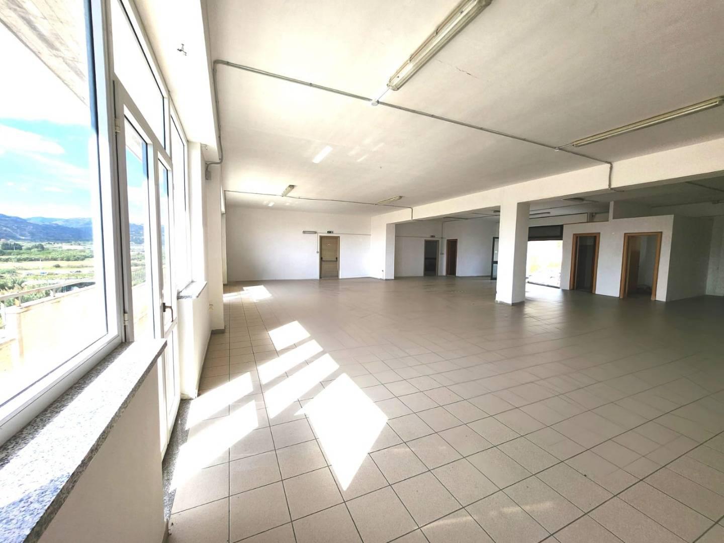 Capannone in vendita a Satriano