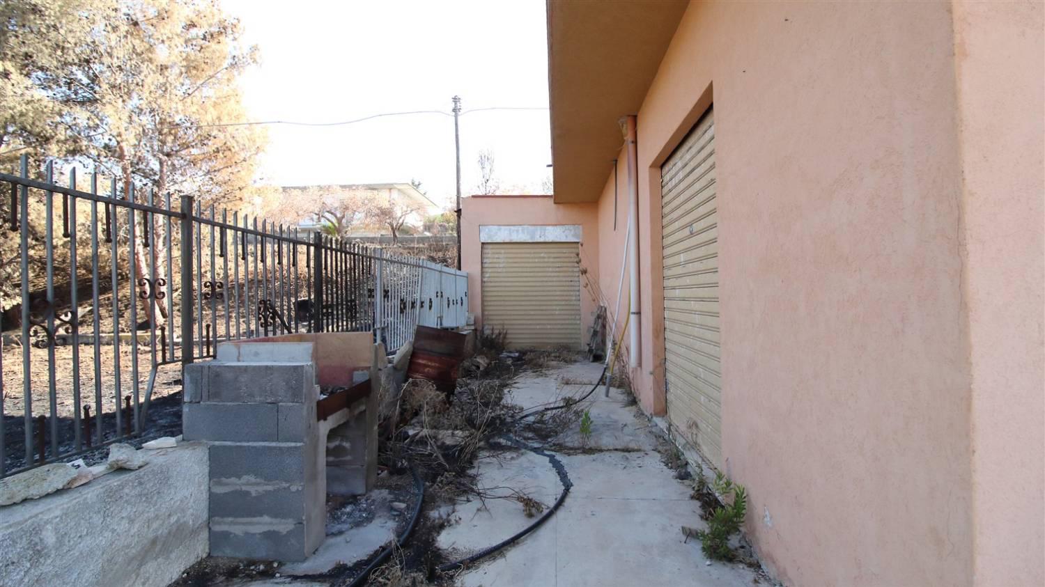 Magazzino da ristrutturare a Casteldaccia