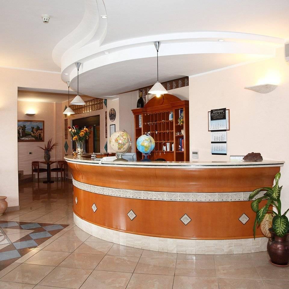 Attivit commerciale Albergo in vendita a Catanzaro