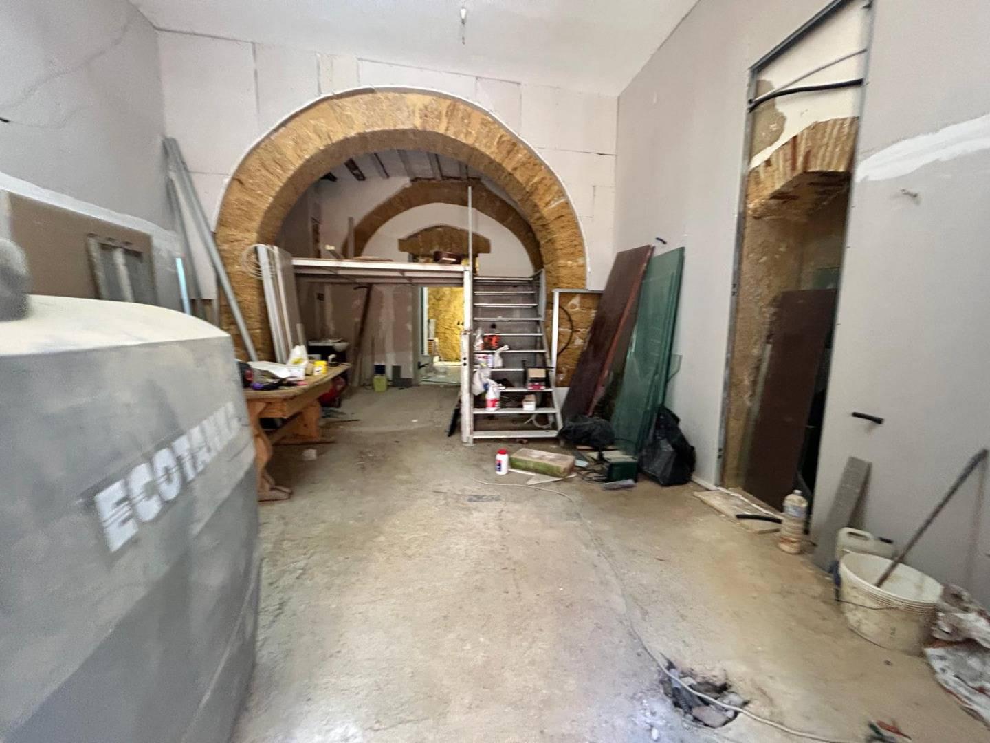 Magazzino in vendita a Agrigento