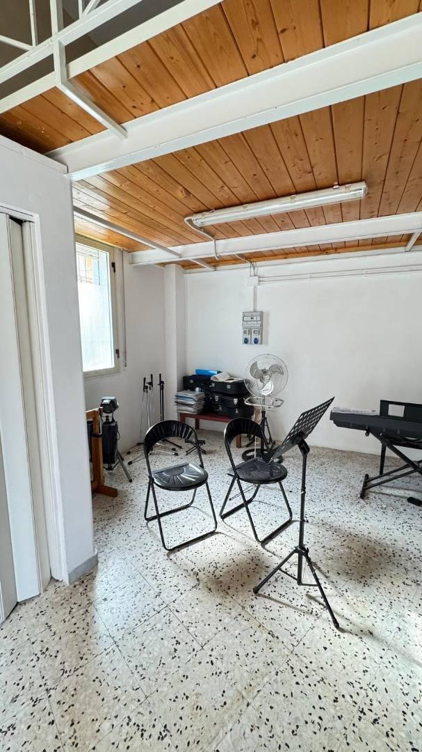 Magazzino in affitto a Lamezia Terme