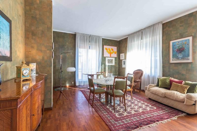 Attico da ristrutturare a Torino