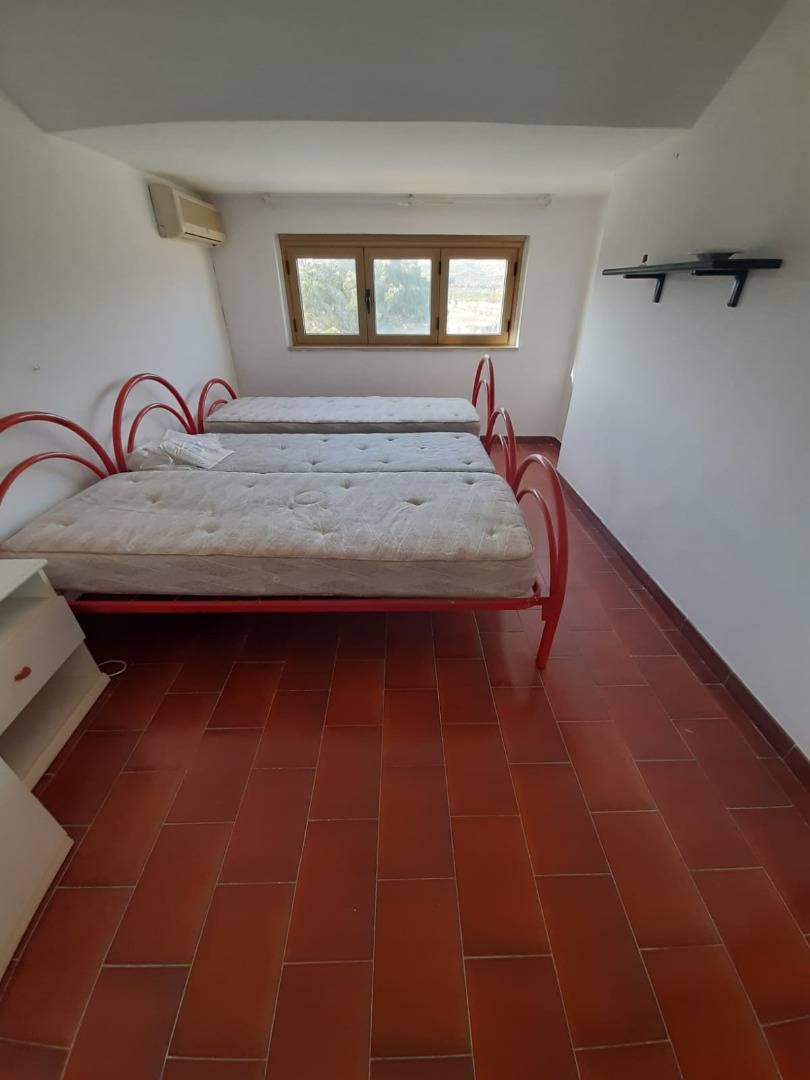 Trilocale con box a Simeri Crichi