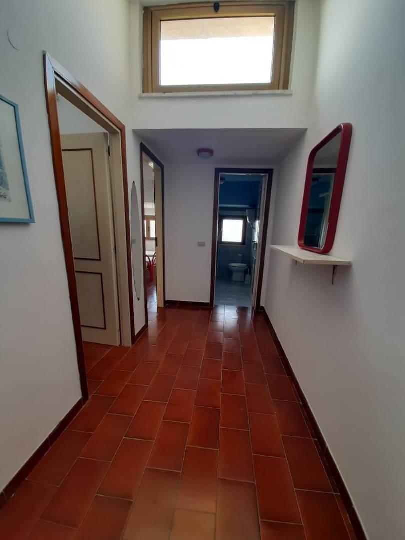 Trilocale con box a Simeri Crichi