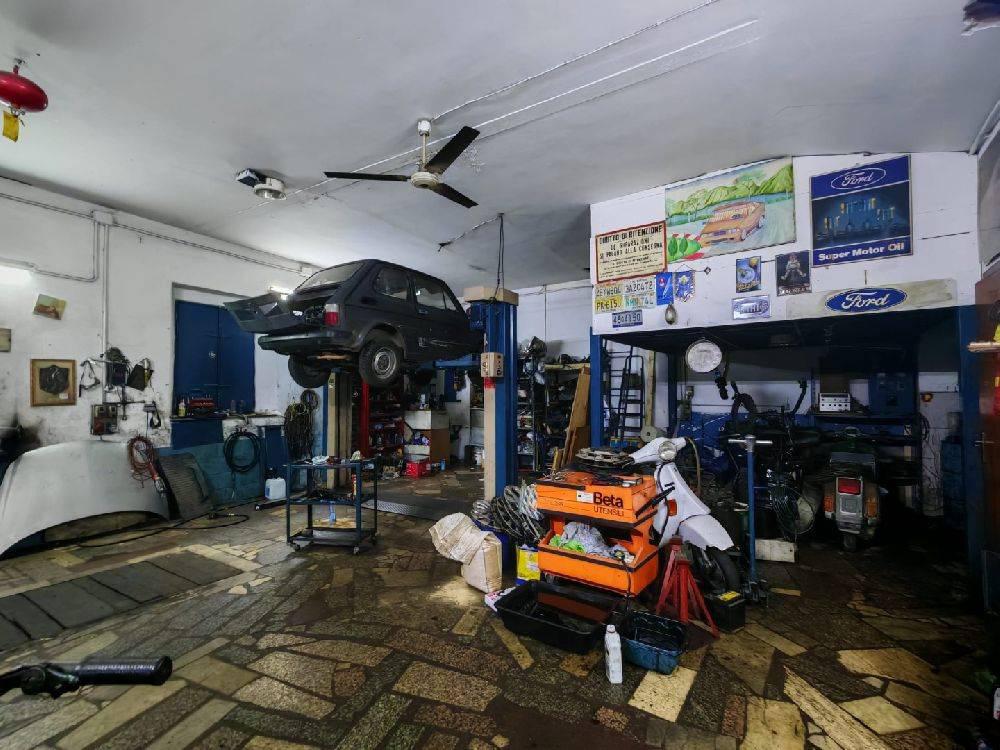 Magazzino in affitto a Lamezia Terme